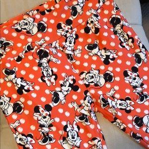 Brand new! Disney leggings OS
